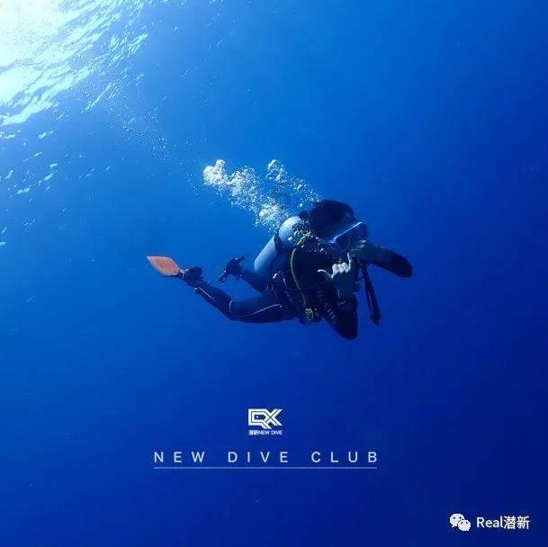 冯飞在三亚暗访检查冬季旅游消费市场秩序